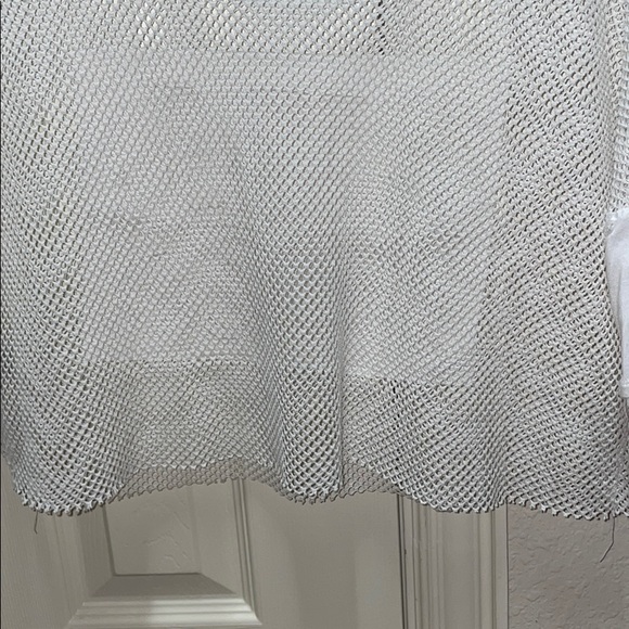 Girl boss fishnet crop top - Picture 6 of 10